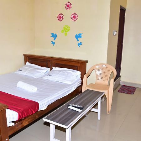 Sri Krishna Guest House Pondicherry Exterior photo
